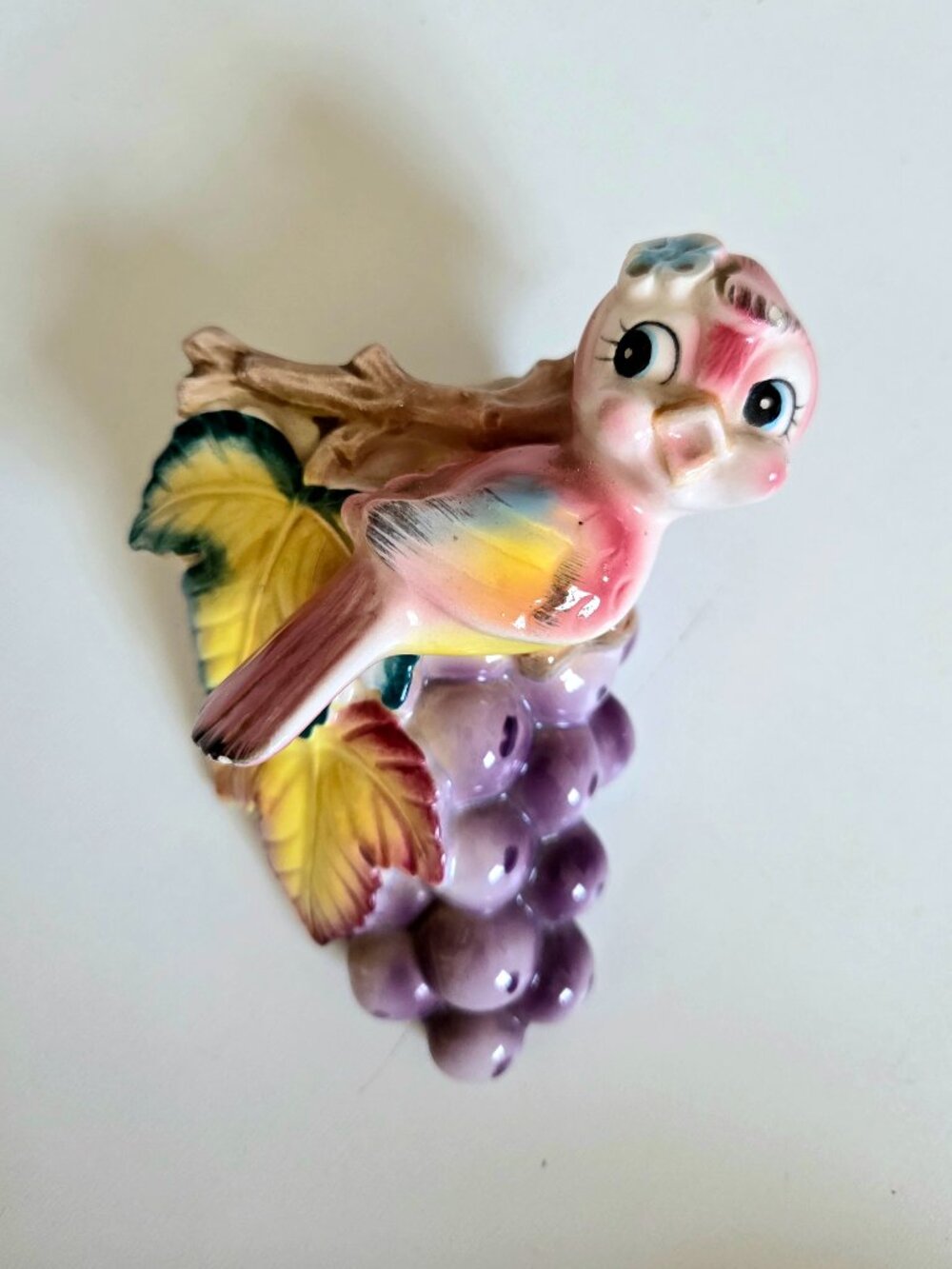 Vintage 50s Ceramic Wall Pocket Planter with Bird and Grapes. Retro Home Decor.